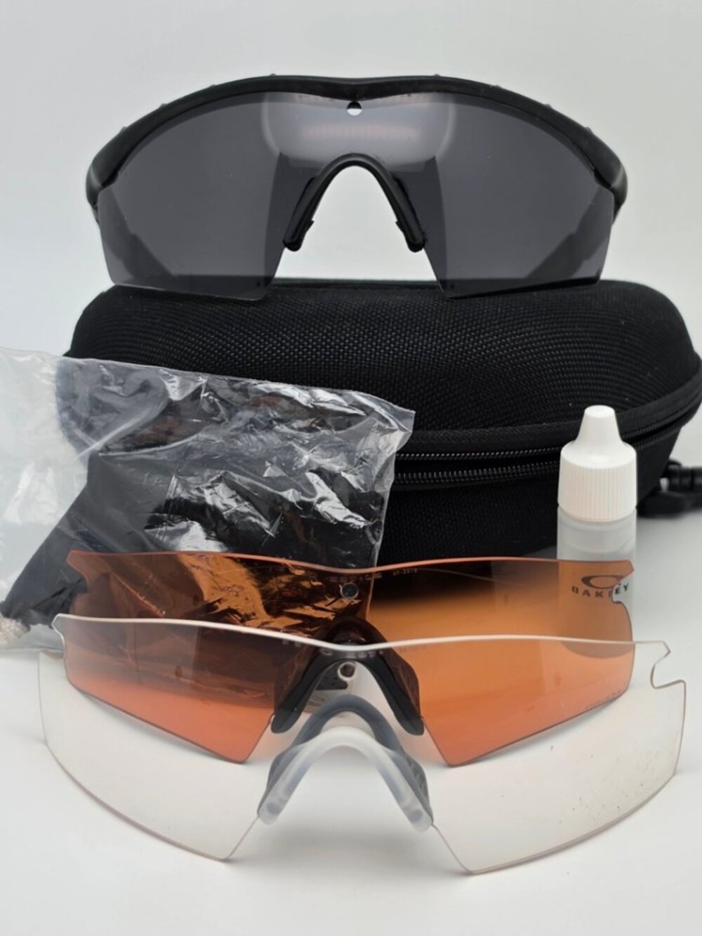 Oakley OO9213-0732 SI M Frame 2.0 Black Frame 3x Lens Lot Sunglasses w/ Case